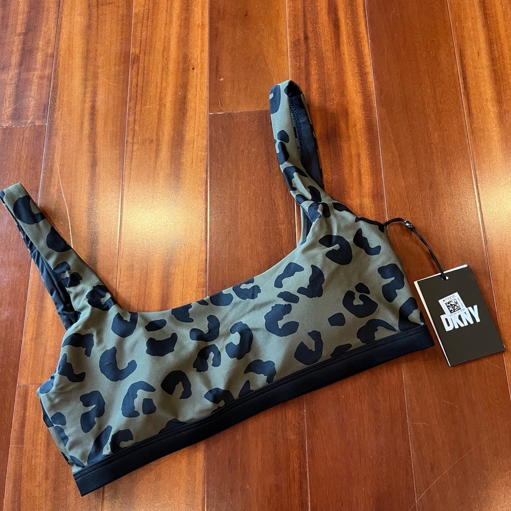 New NWT DKNY Bikini Top Black Greenโ Leopard Animal Print Swim Bra Size Medium